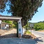 Semesterbostad Masia Garriga, Casa Principal Girona