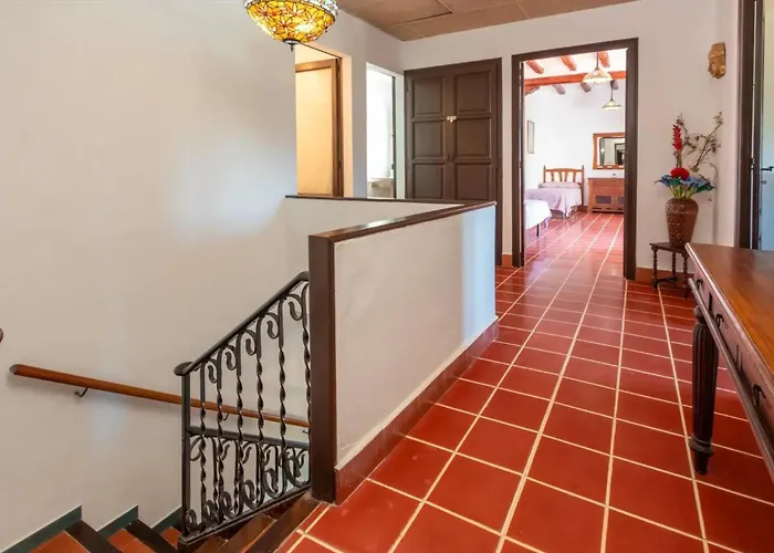 Masia Garriga, Casa Principal * Girona